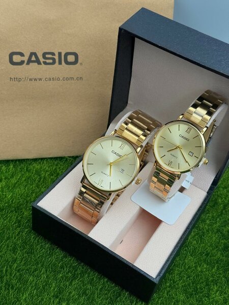 Montre Couple Casio Classique