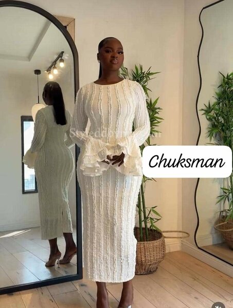 Robe élégante à volants