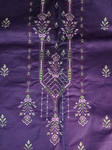 Embroidered lawn 3pc suit