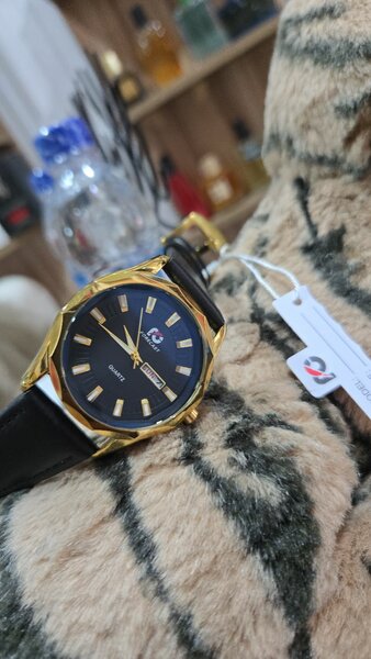 Montre homme élégante