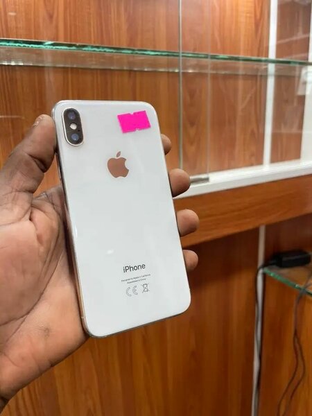 iPhone X 64GB Argent