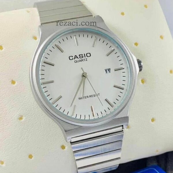 Montre Casio Quartz Homme