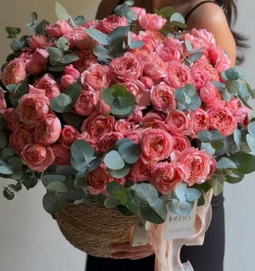 свежие и стильные букеты