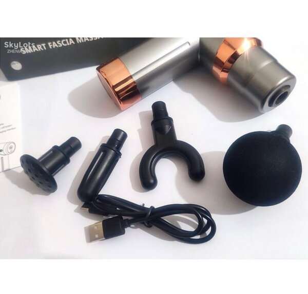 Magnifique Pistolet De Massage Musculaire Sans Fil 4 Têtes