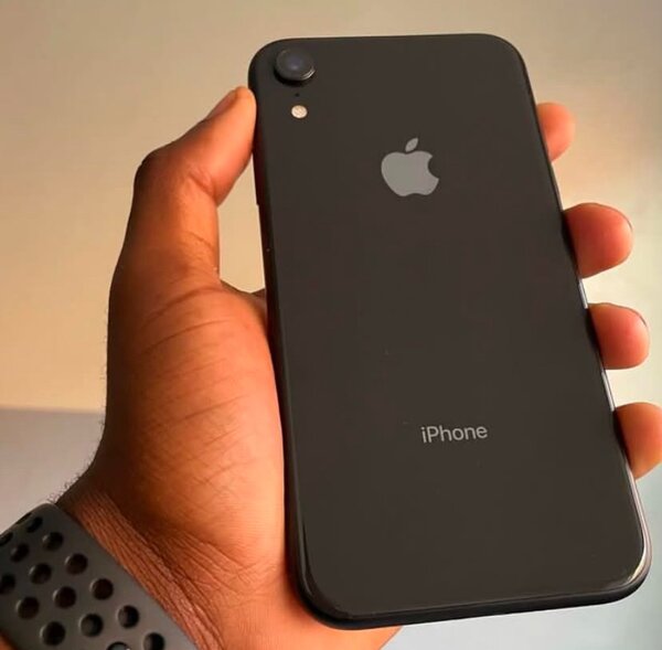 iPhone XR