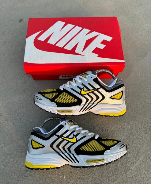NIKE PEG PEGASUS 2K5 YELLOW