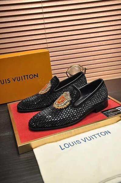 Original Louis Vuitton shoe