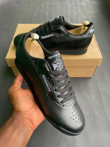 Chaussures Reebok Classiques Noires