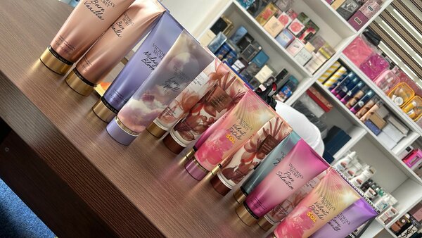 victoria secret body lotion