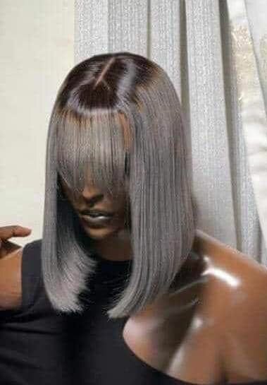 Perruque Bob Gris Élégante