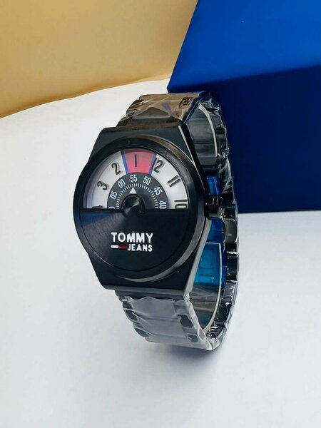 Montre Tommy Jeans moderne