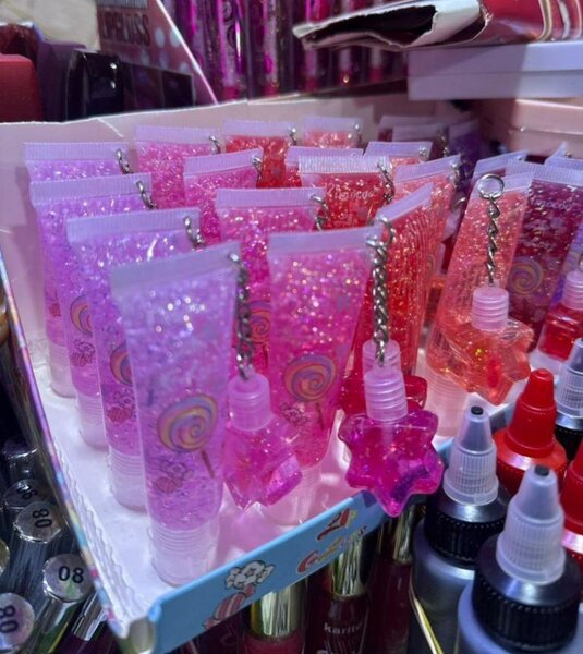 Brillant à lèvres pailleté pour filles