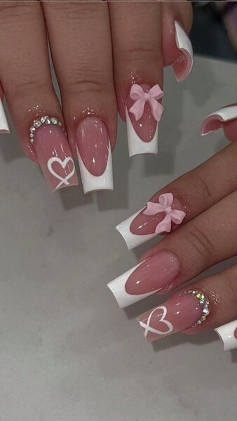 Elegant Pink French Nail Set