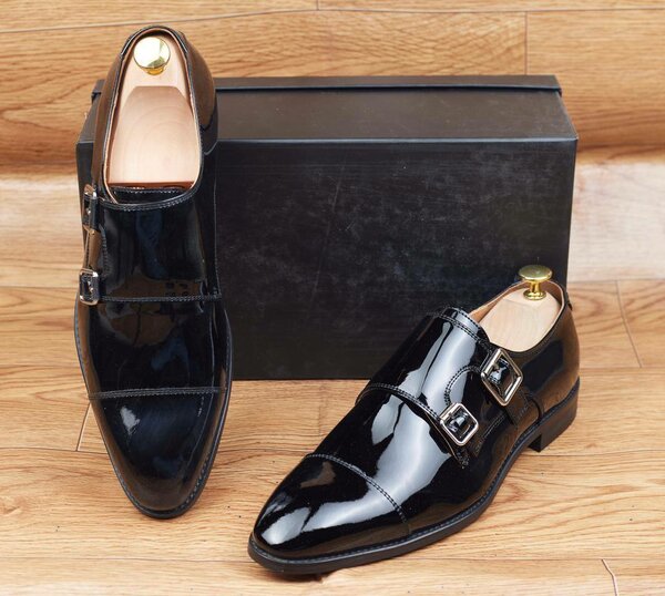 Soulier à 2 boucles