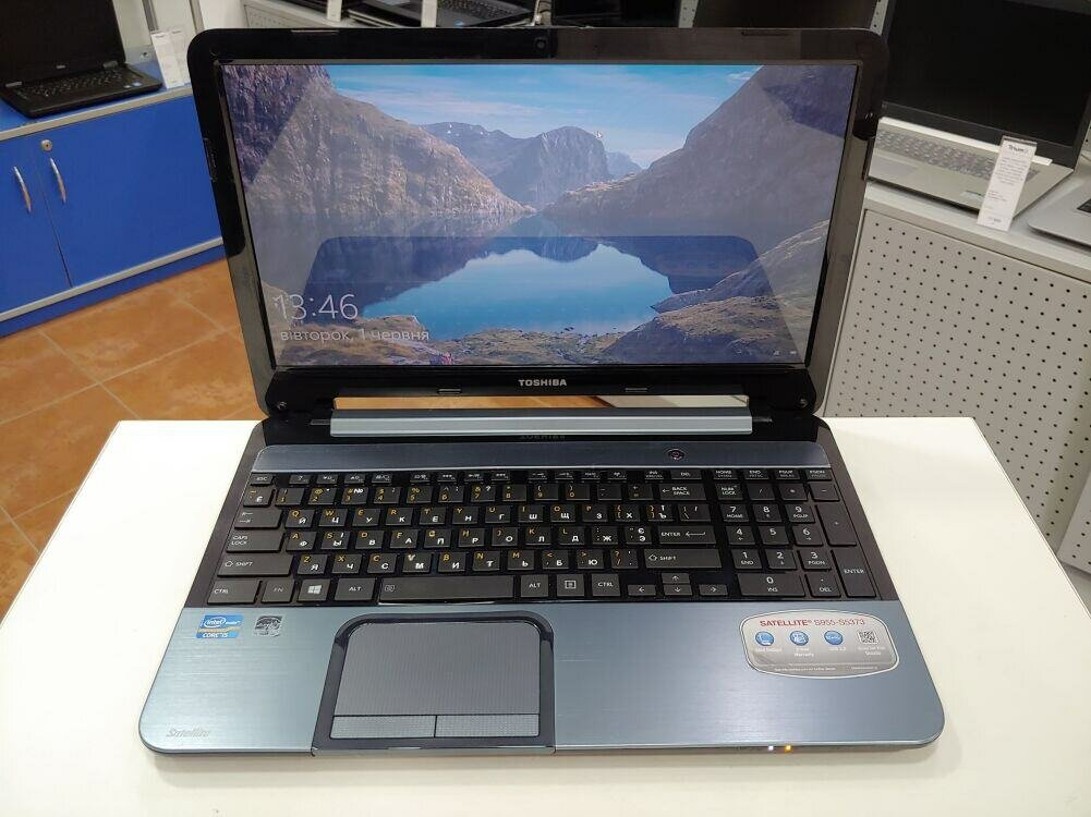 Toshiba satellite i3 5th Gen