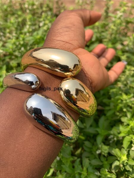 Vintage bangles (silver & gold)