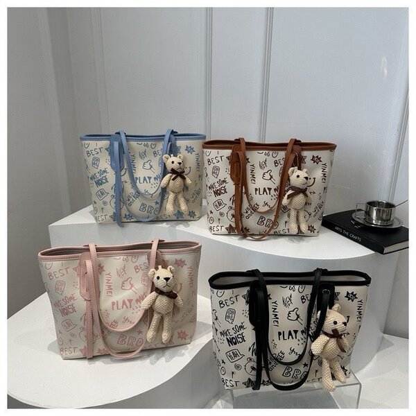 Sac à main motif ours