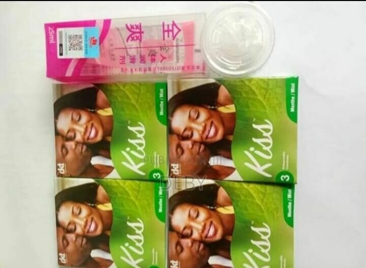 Lot de Préservatifs Kiss