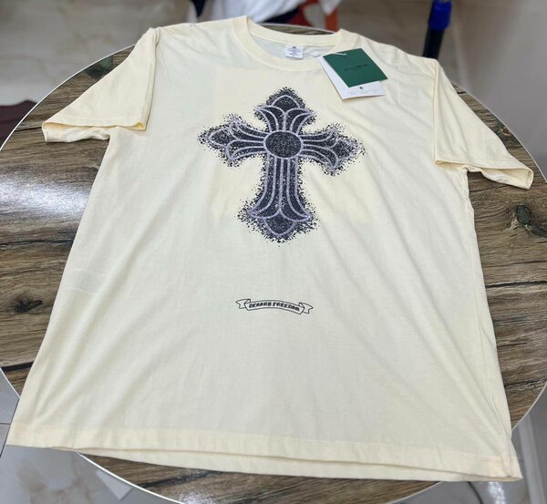 T-shirt imprimé croix homme