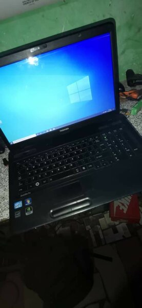 Toshiba satellite pro i5 2.60ghz
