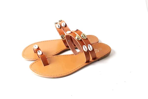 Sandales en cuir décoratives