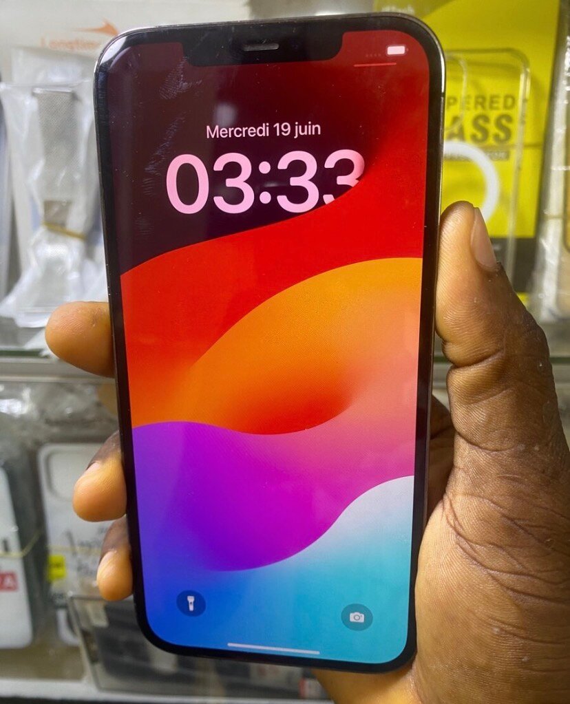 Smartphone élégant 64Go