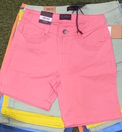Quality 👌 👌 and beautiful 😍 ❤ shorts 😍 Sizes: 6-18yrs pink