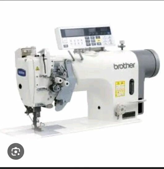 Machines à coudre industrielles