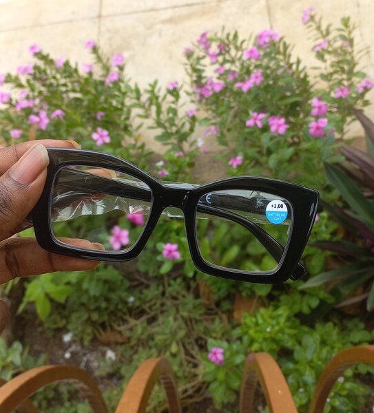 female reading glasses