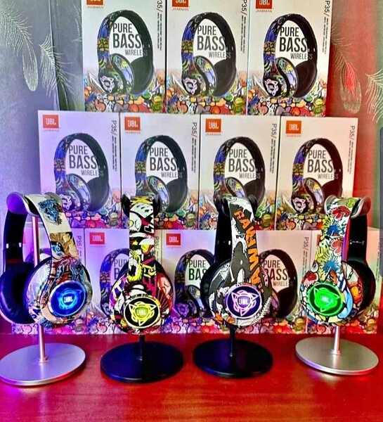 Casque bluetooth JBL P35 lumineux extra bass