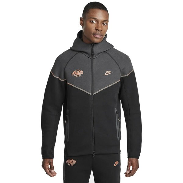 Syna World X Nike tech fleece