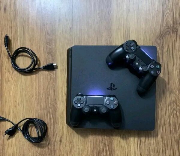 PS Pro 4