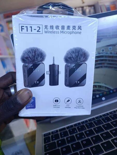 Microphone sans fil F11-2
