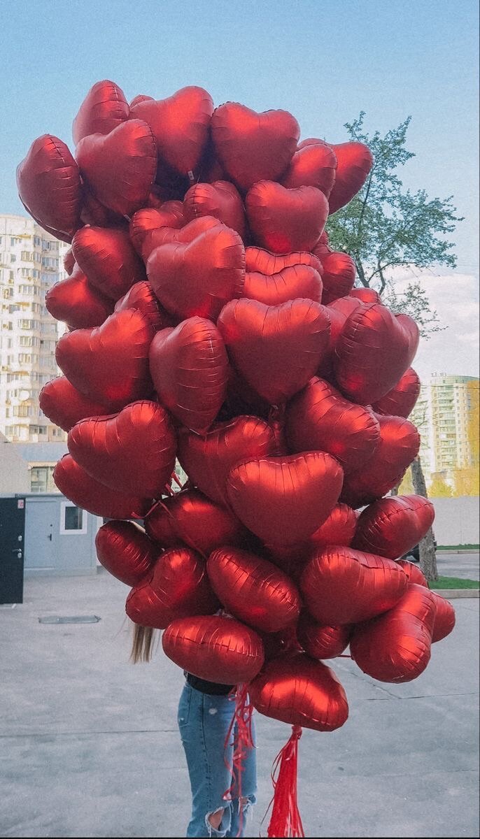 Фотозоны,шары,арки,оформление столов