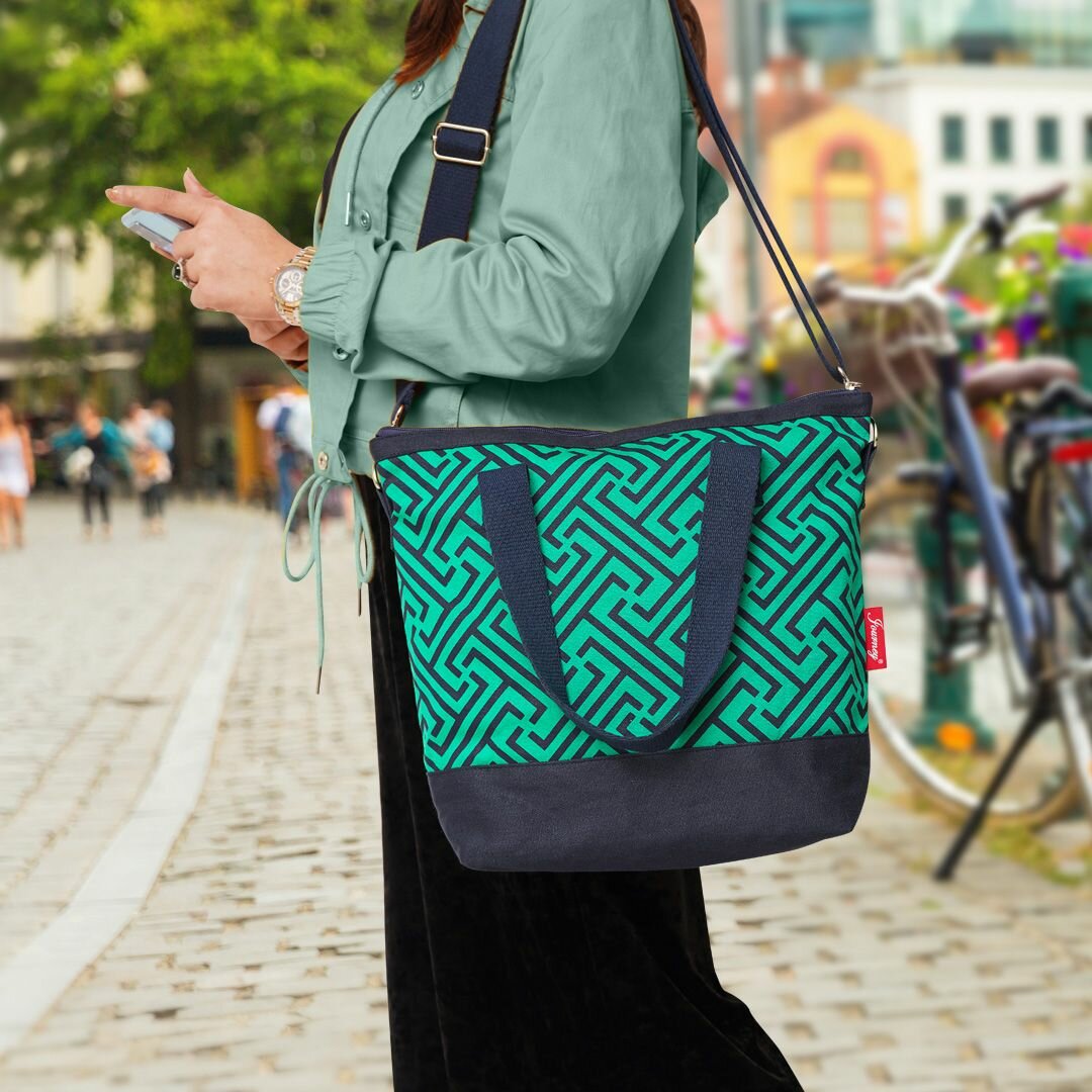 Maze Vector Stylish bag