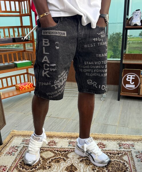 Short en jean noir homme tendance