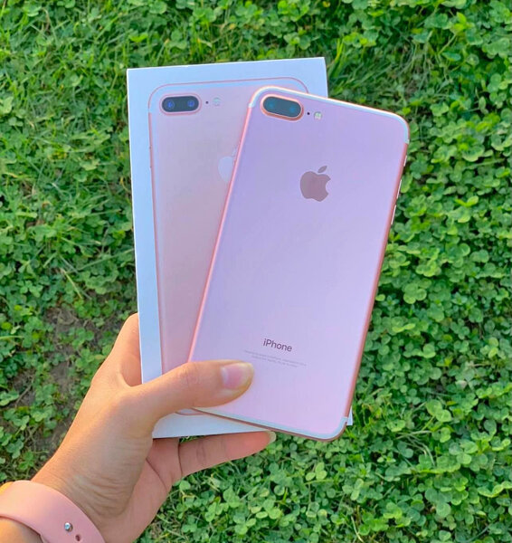 Smartphone iPhone 7 plus rose