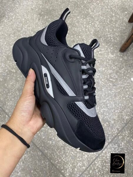 Basket Dior B22 avec carton