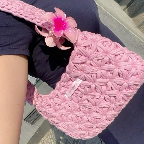 Sac élégant en crochet t-shirt