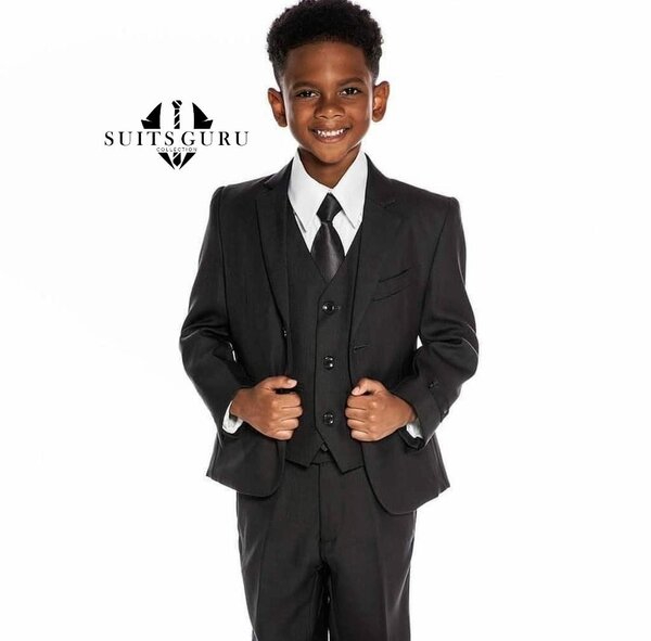 Elegant suit for a boy