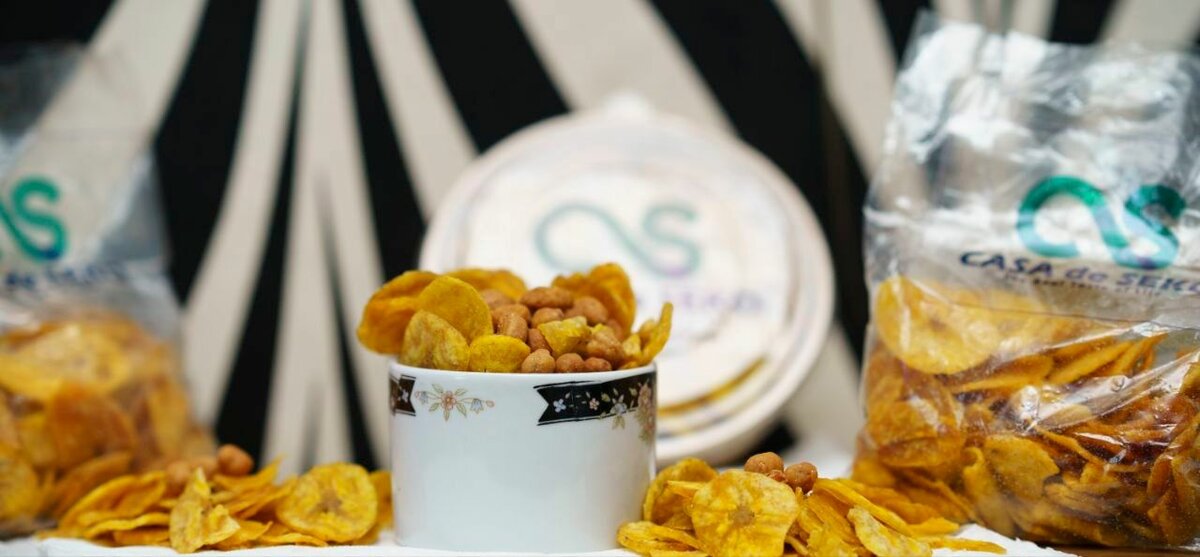 Kelewele-spiced Plantain Chips