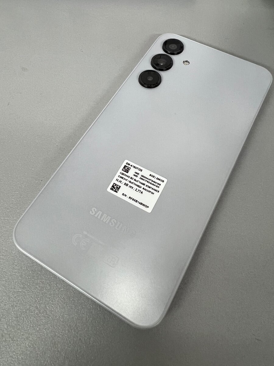 Самсунг А 16