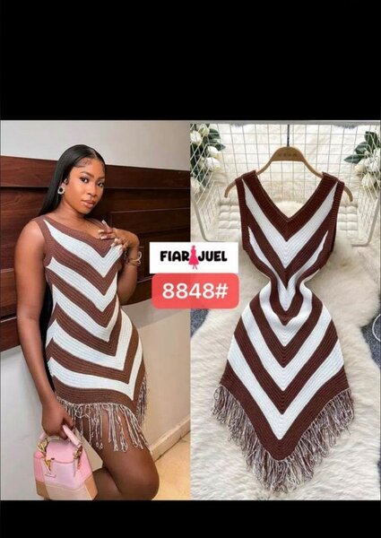 Robe longue rayée élégante