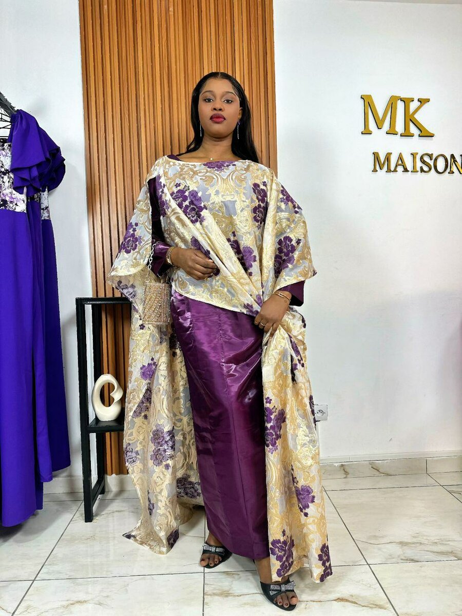 Robe Caftan Élegante en Dentelle