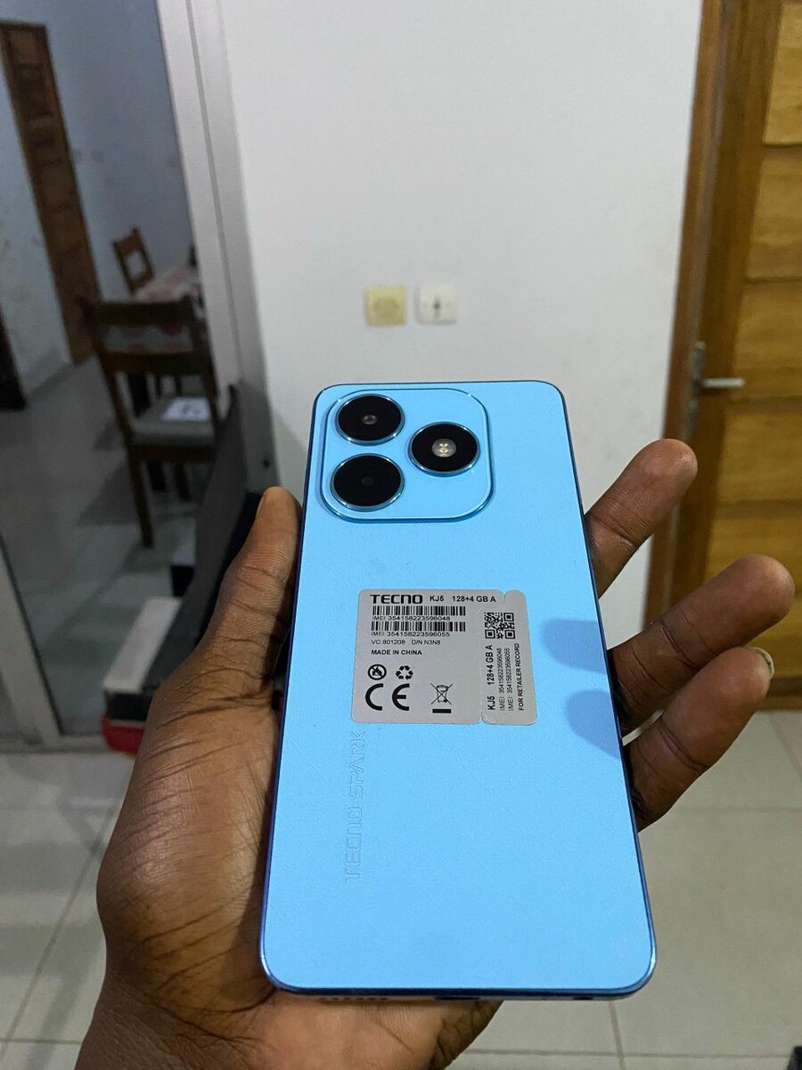 Teckno spark 20 128gb seulement 2 mois d'utilisation