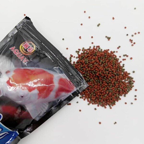 AQUARIUM FISH FOOD FOR KOI FIESHES