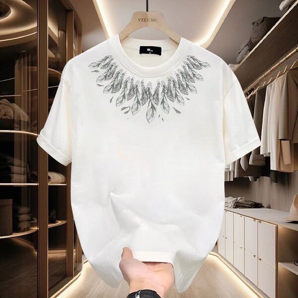 T-shirt unisexe design moderne