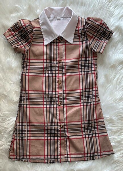 Robe à carreaux fille élégante