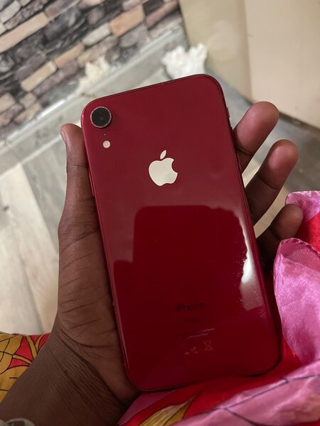 iPhone XR