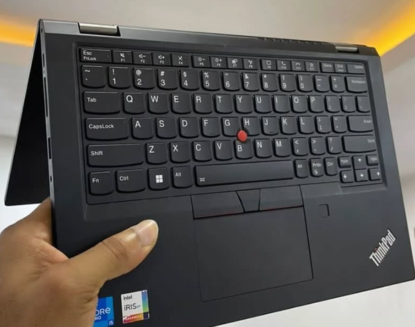 10TH Gen 16GB RAM Lenovo Convertible Laptop.....